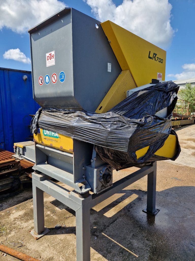 Untha LR700 Shredder Year 2015