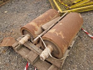 Merz Gmbh WBG 3/8 Twin Roller Crusher Year 1995 - Image 3