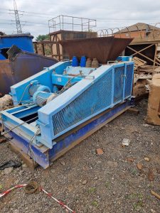 Merz Gmbh WBG 3/8 Twin Roller Crusher Year 1995