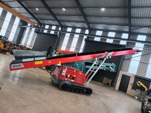 Metberg T3030 Tracked Stockpiling Conveyor