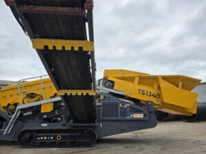 Tesab 1340 Tracked Screening Plant Year 2023 134 Hrs - Image 3
