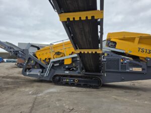 Tesab 1340 Tracked Screening Plant Year 2023 134 Hrs - Image 4